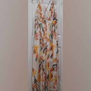 Floral maxi dress ✨️